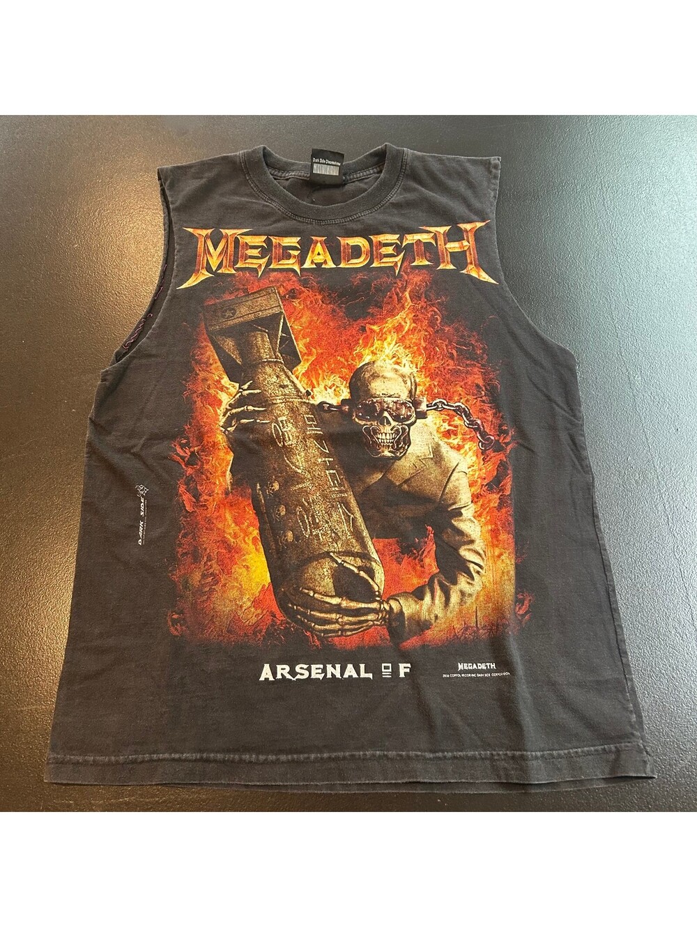 Vintage 2004 Megadeth Arsenal of Fury Sleeveless Band T-Shirt Size L